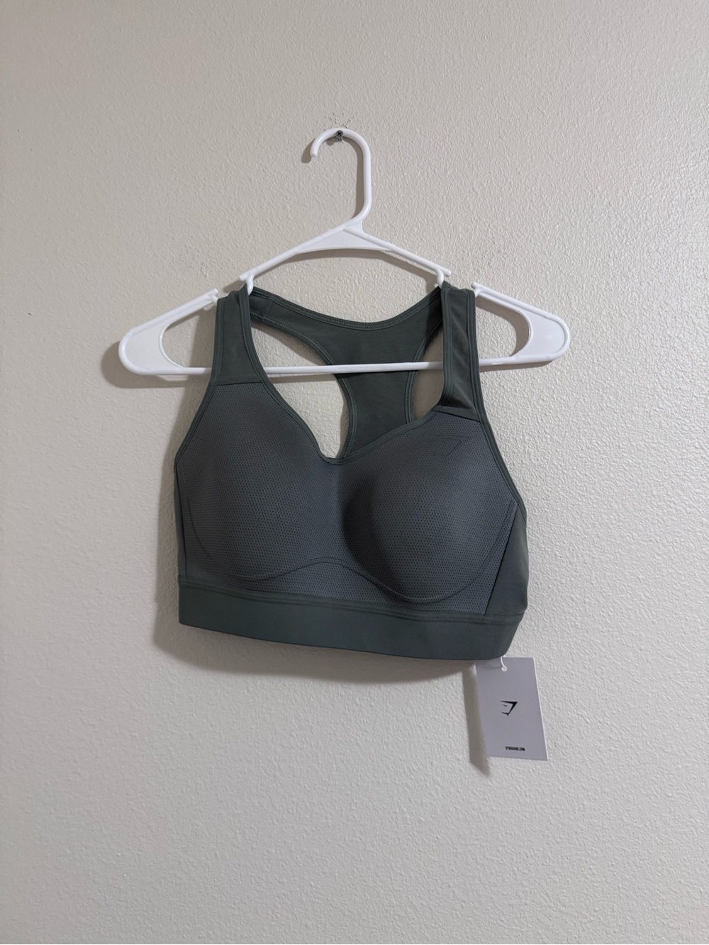 NWT gymshark High-Impact Racerback Sports Bra - Charcoal Green